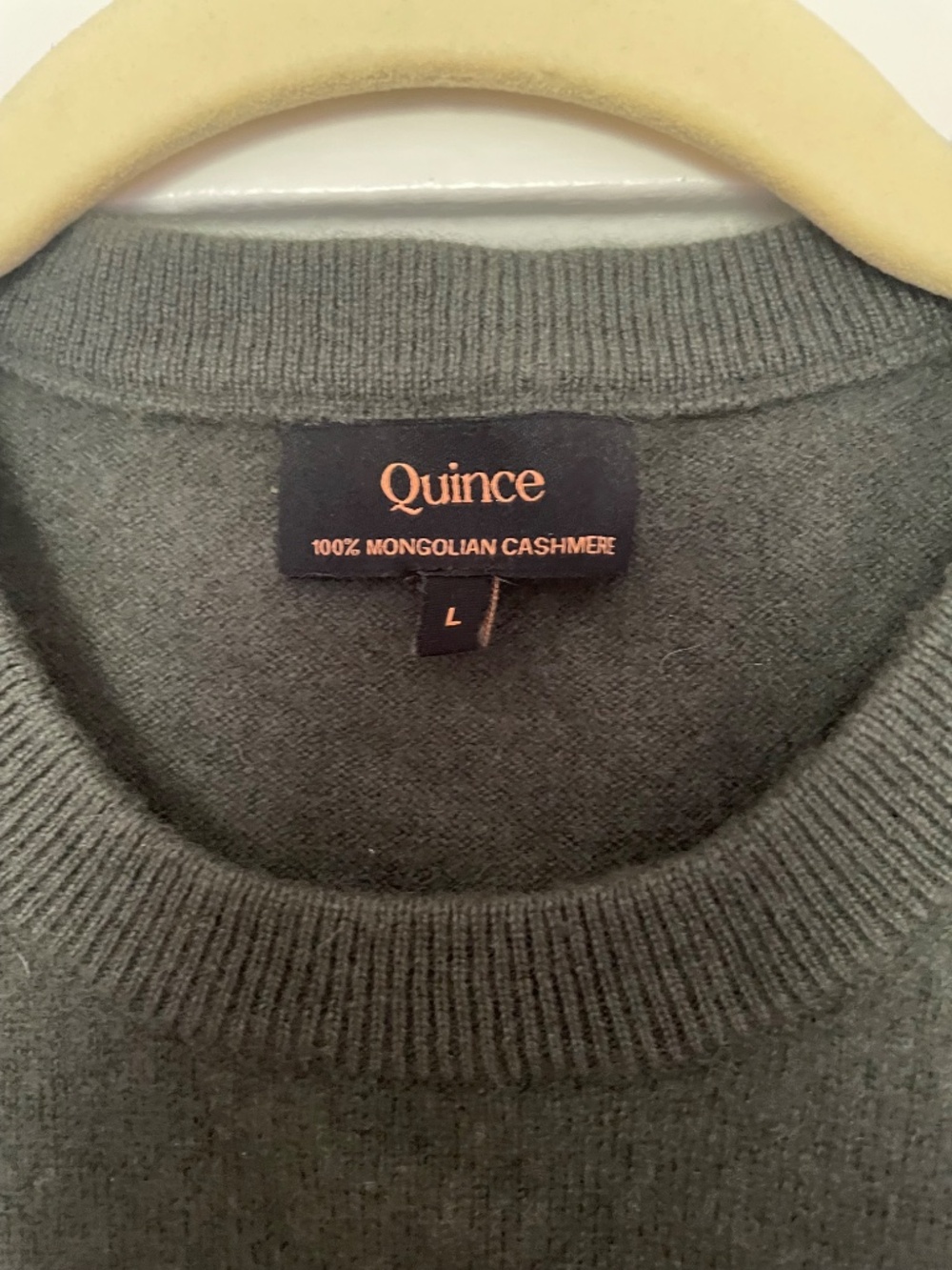 Quince 100% cashmere - Picture 2 of 2